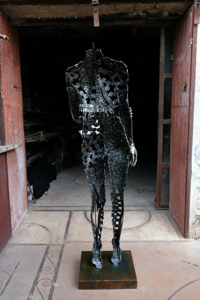 Là- bas - 10 - Phils-Sculteur