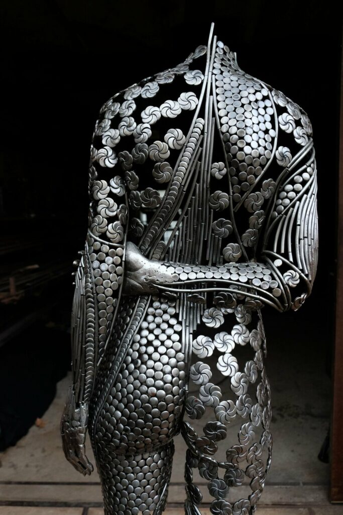 Là- bas - 9 - Phils-Sculteur