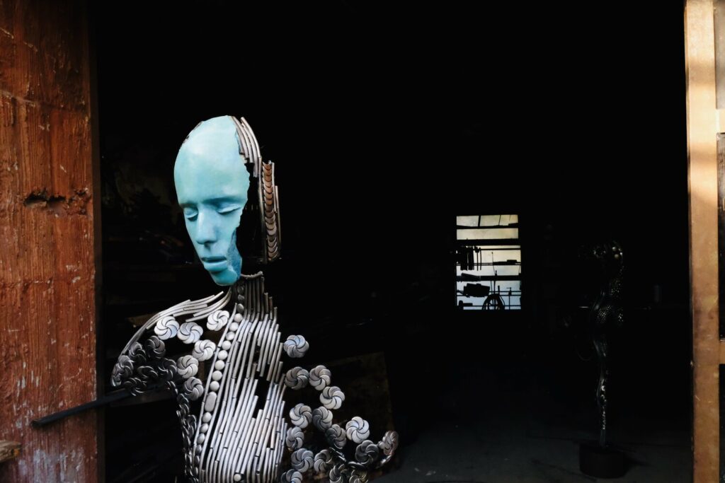 La dame Turquoise - 2 - Phils-Sculteur